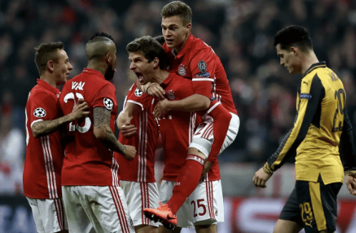 法比安：不敢说我们是不是世界最佳中场组合，维蒂尼亚很出色（法比安：是否属世界最佳中场组合尚难下定论，维蒂尼亚十分出色）