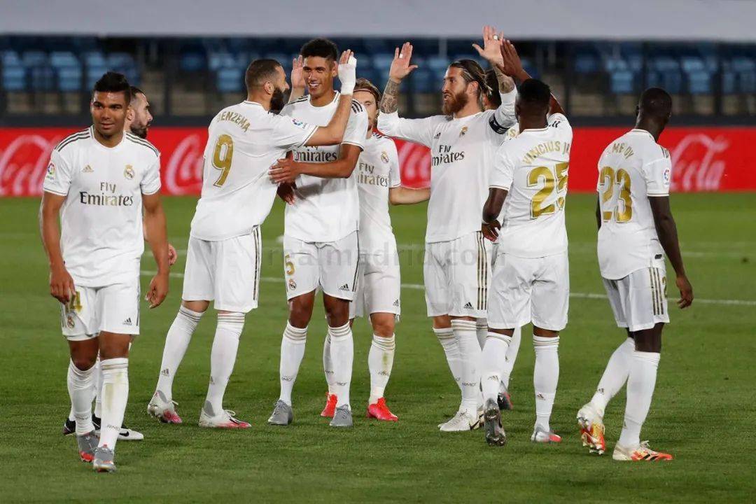 全运会女排战况：朱婷率队横扫天津，山东、江苏、上海皆完胜对手（全运会女排战报：朱婷领衔横扫天津，山东江苏上海齐获完胜）