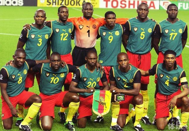 不是队服是奥运照！樊振东12月赛程海报引爆“情怀杀”（樊振东12月赛程海报用奥运照而非队服，引爆回忆杀）