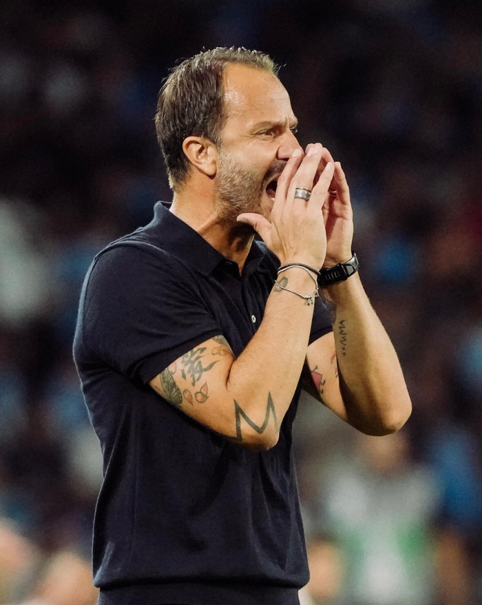 足球欧冠帽子戏法榜再添一人（欧冠帽子戏法榜再添新成员）