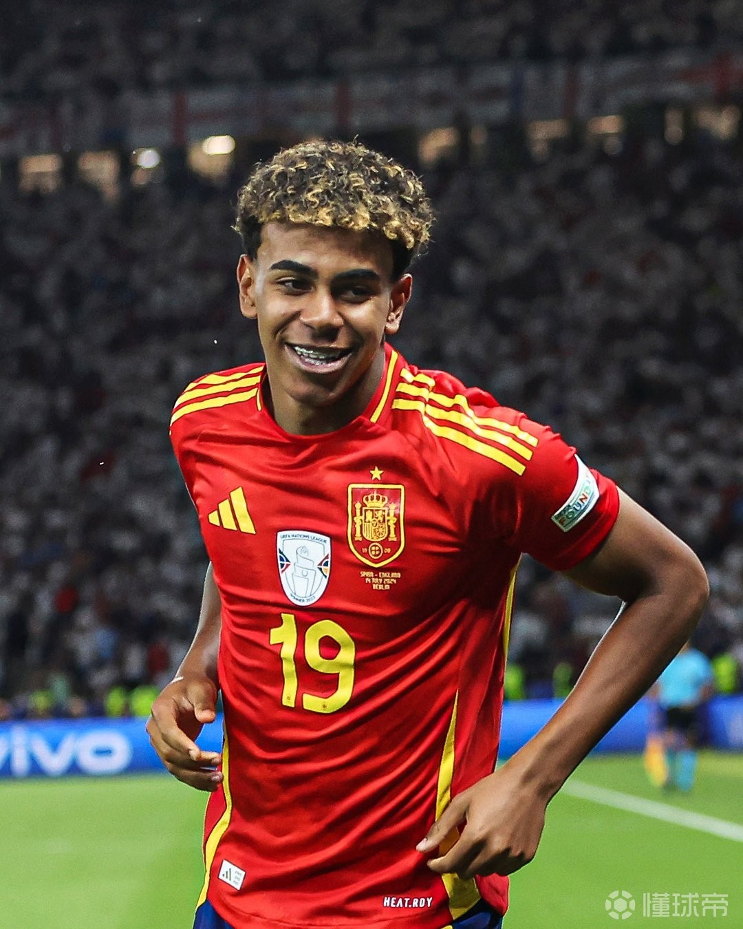 托恩：卡尔的比赛风格与梅西类似，他有望入选德国世界杯阵容（托恩称卡尔踢法神似梅西，有望跻身德国队世界杯名单）