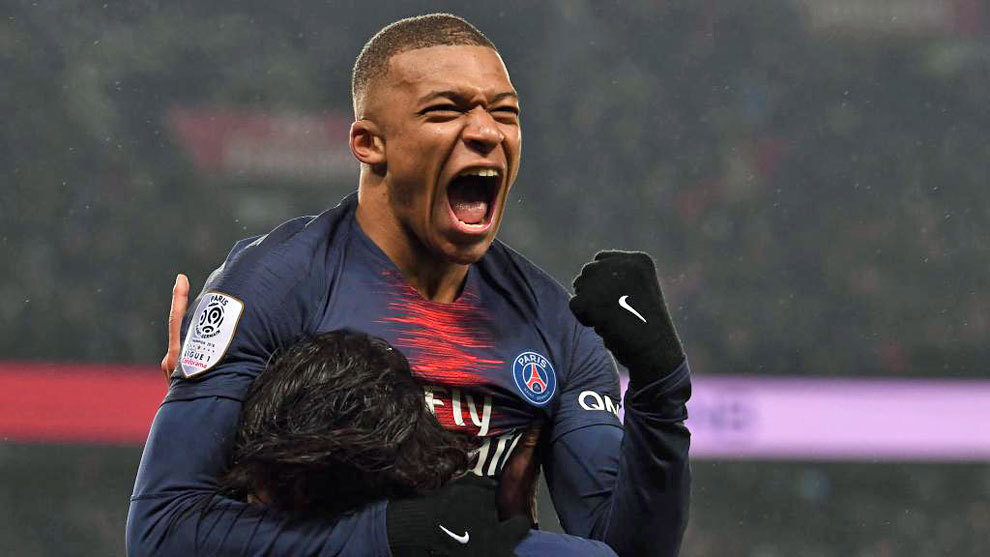 阿达尼：阿根廷并非世界杯夺冠最大热门；罗德里比佩德里重要（阿达尼：阿根廷并非夺冠头号热门，罗德里比佩德里更关键）