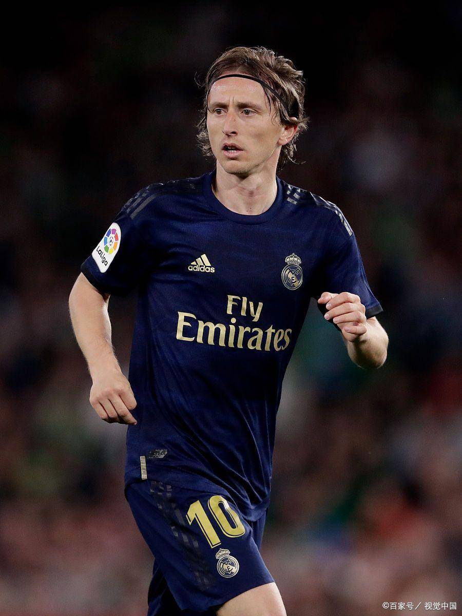 有意回归？本·西蒙斯点赞网友说他适合76人现在阵容的留言（本-西蒙斯点赞网友“他适合目前76人阵容”的留言，被疑暗示回归）