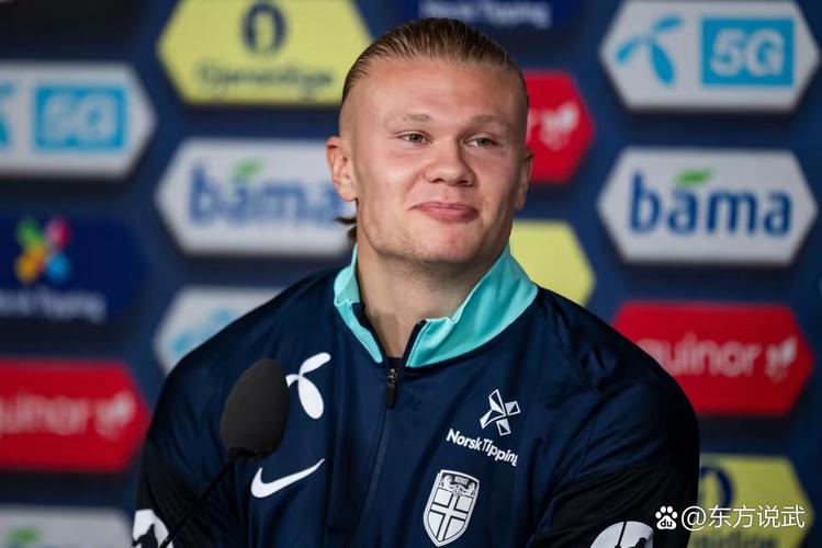 波兰男排公布世锦赛14人名单 主攻位竞争太激烈 1人落选惹争议（波兰男排世锦赛14人名单出炉 主攻竞争白热化 一人落选引争议）