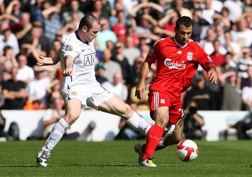 足球世界杯新增三座临时球场，应对球迷增长（为应对球迷增多，世界杯将增设三座临时球场）